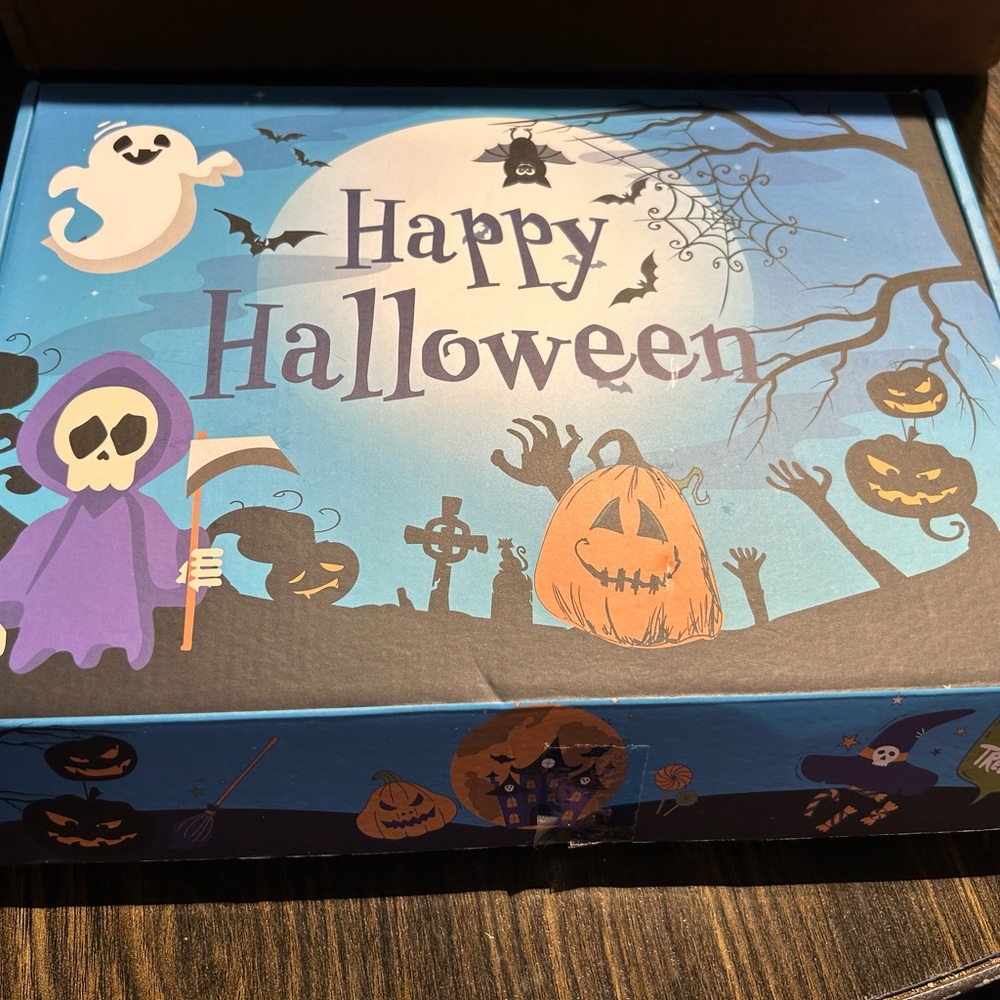 Halloween party favor pack